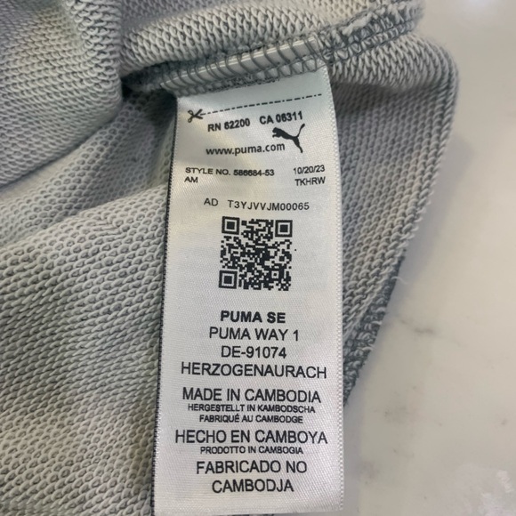 Puma Grey Pullover Crewneck Sweatshirt - Size M - Excellent Condition - Picture 6 of 7